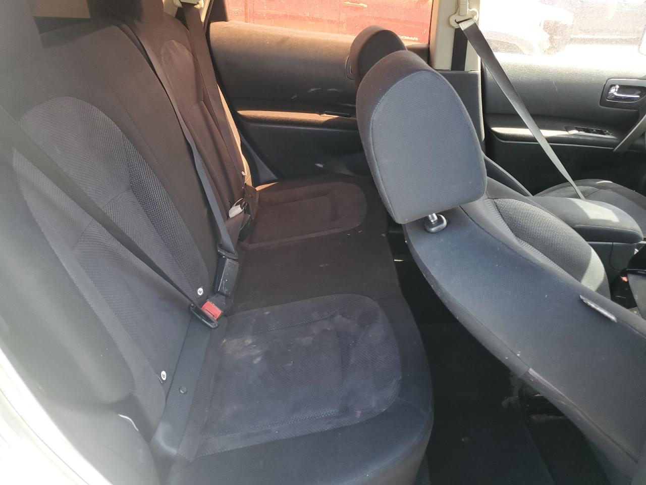 JN8AS5MT2BW161163 2011 Nissan Rogue S