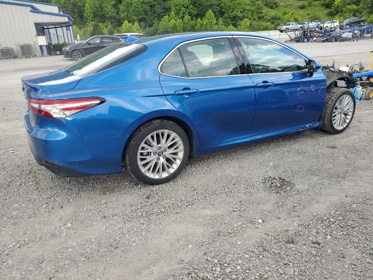 2020 Toyota Camry Xle vin: 4T1F31AKXLU009188