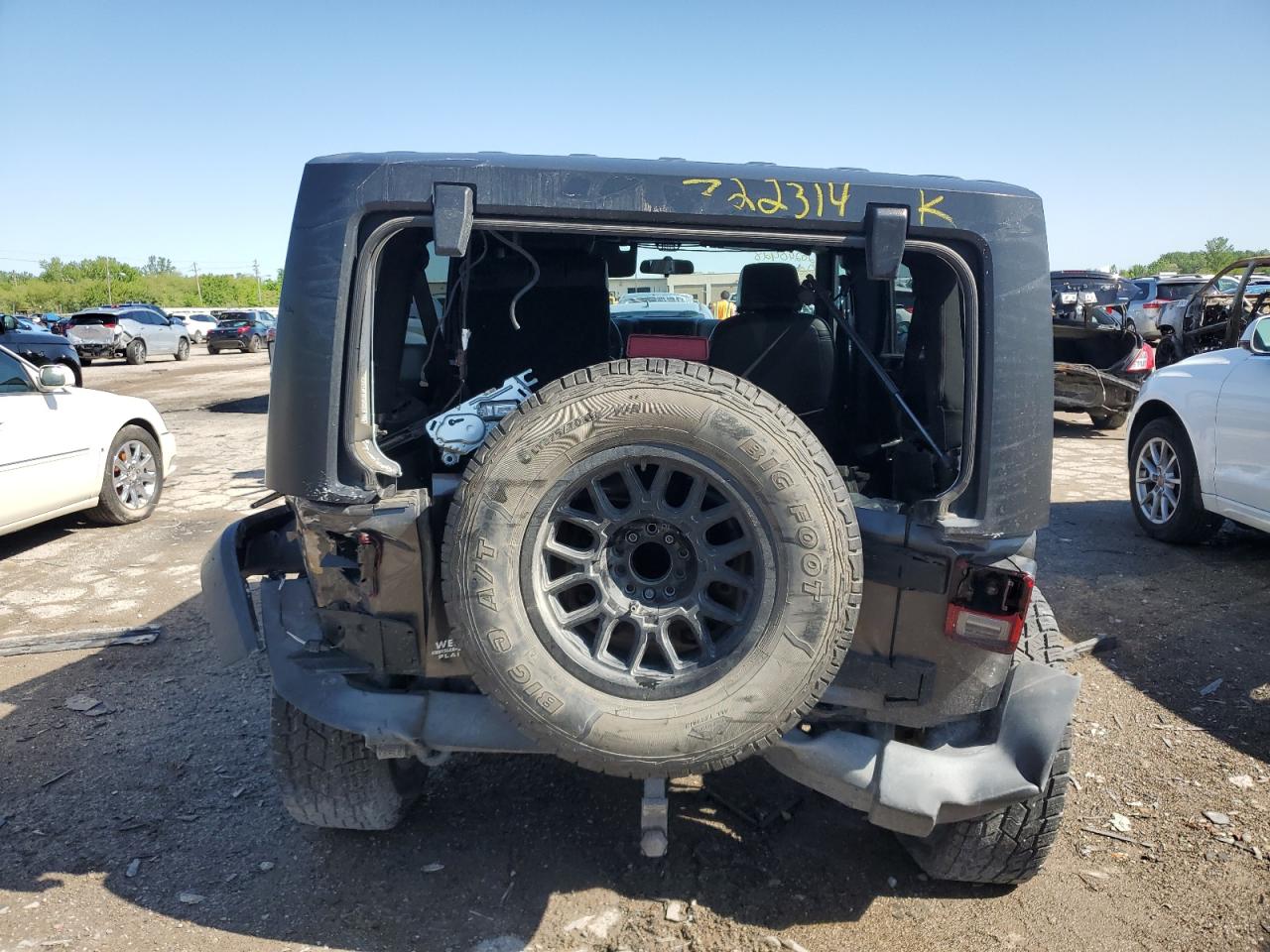 1C4BJWDG1HL722314 2017 Jeep Wrangler Unlimited Sport