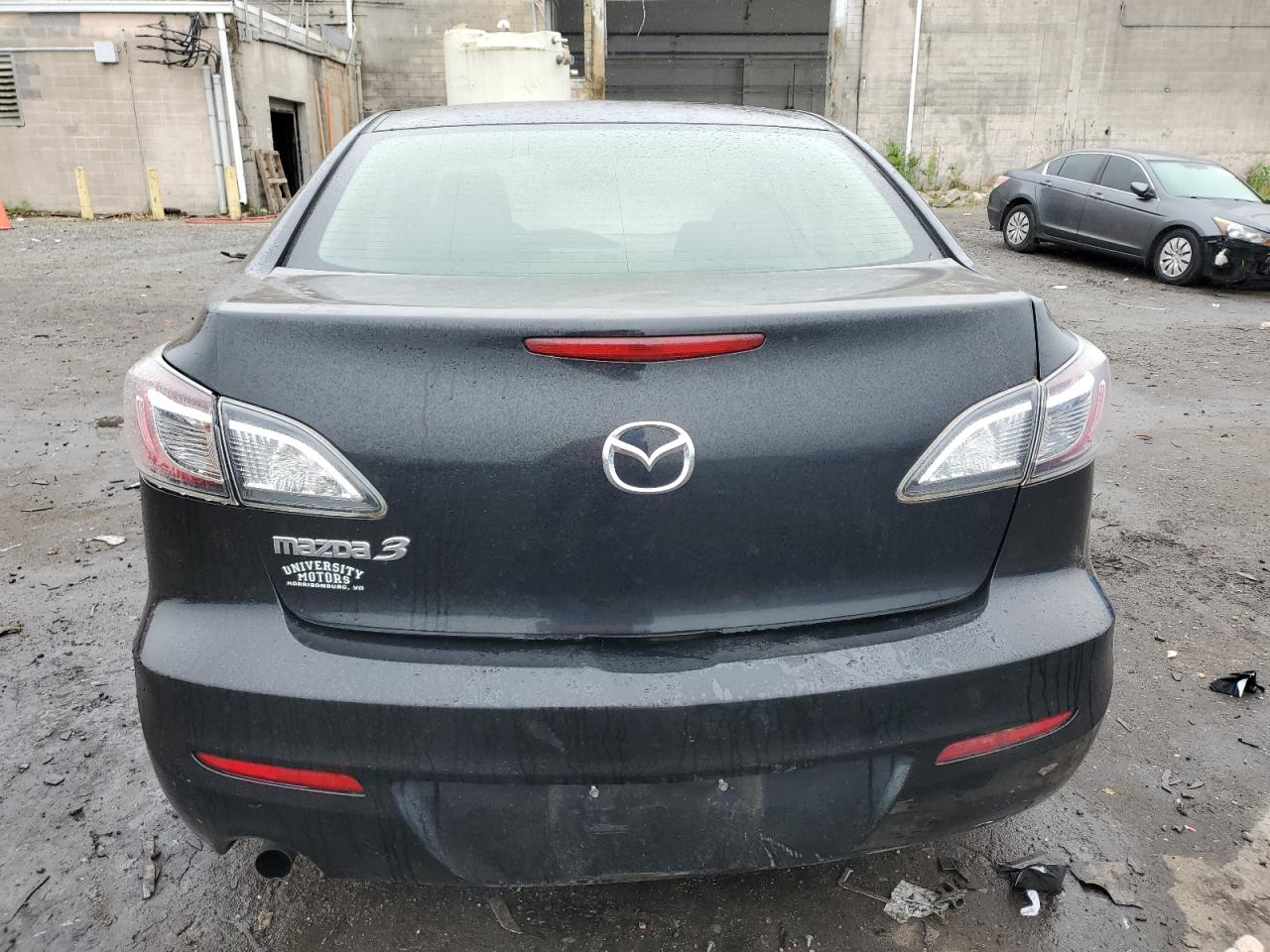 JM1BL1TG3D1814318 2013 Mazda 3 I