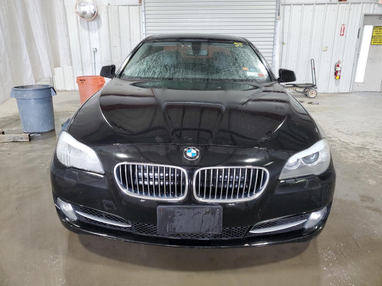 WBAXH5C57DDW16978 2013 BMW 528 Xi