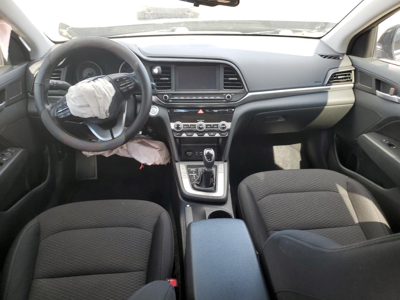 5NPD84LF4KH476680 2019 Hyundai Elantra Sel