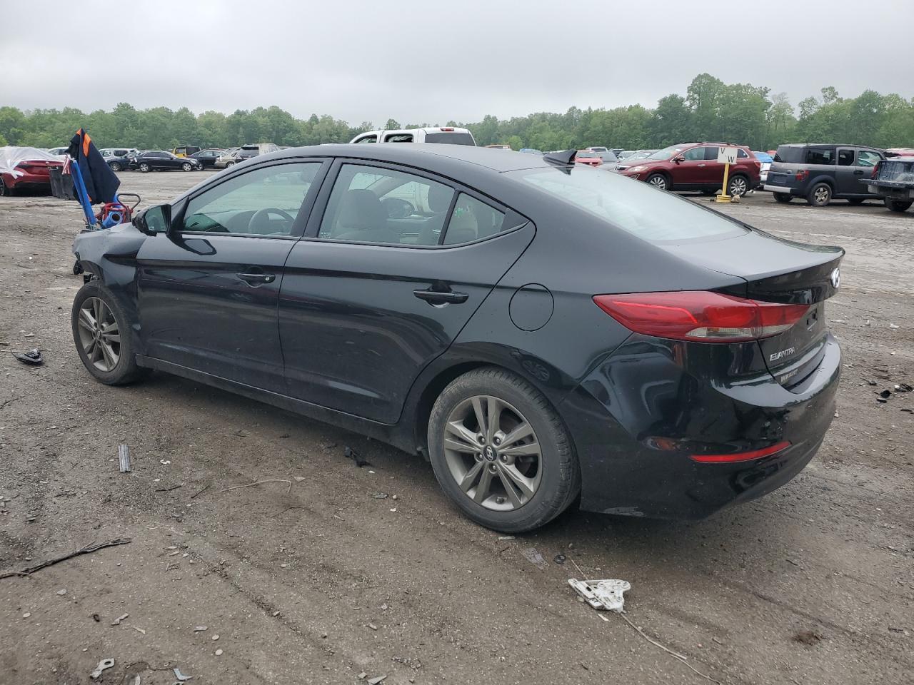 5NPD84LF4JH305801 2018 Hyundai Elantra Sel