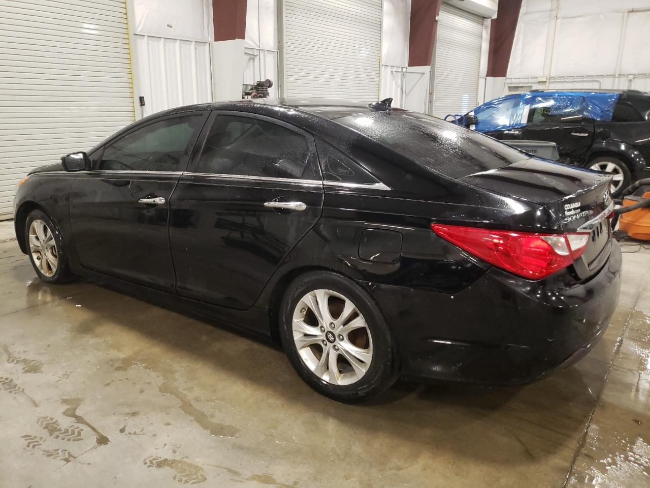 5NPEC4AC2BH154535 2011 Hyundai Sonata Se