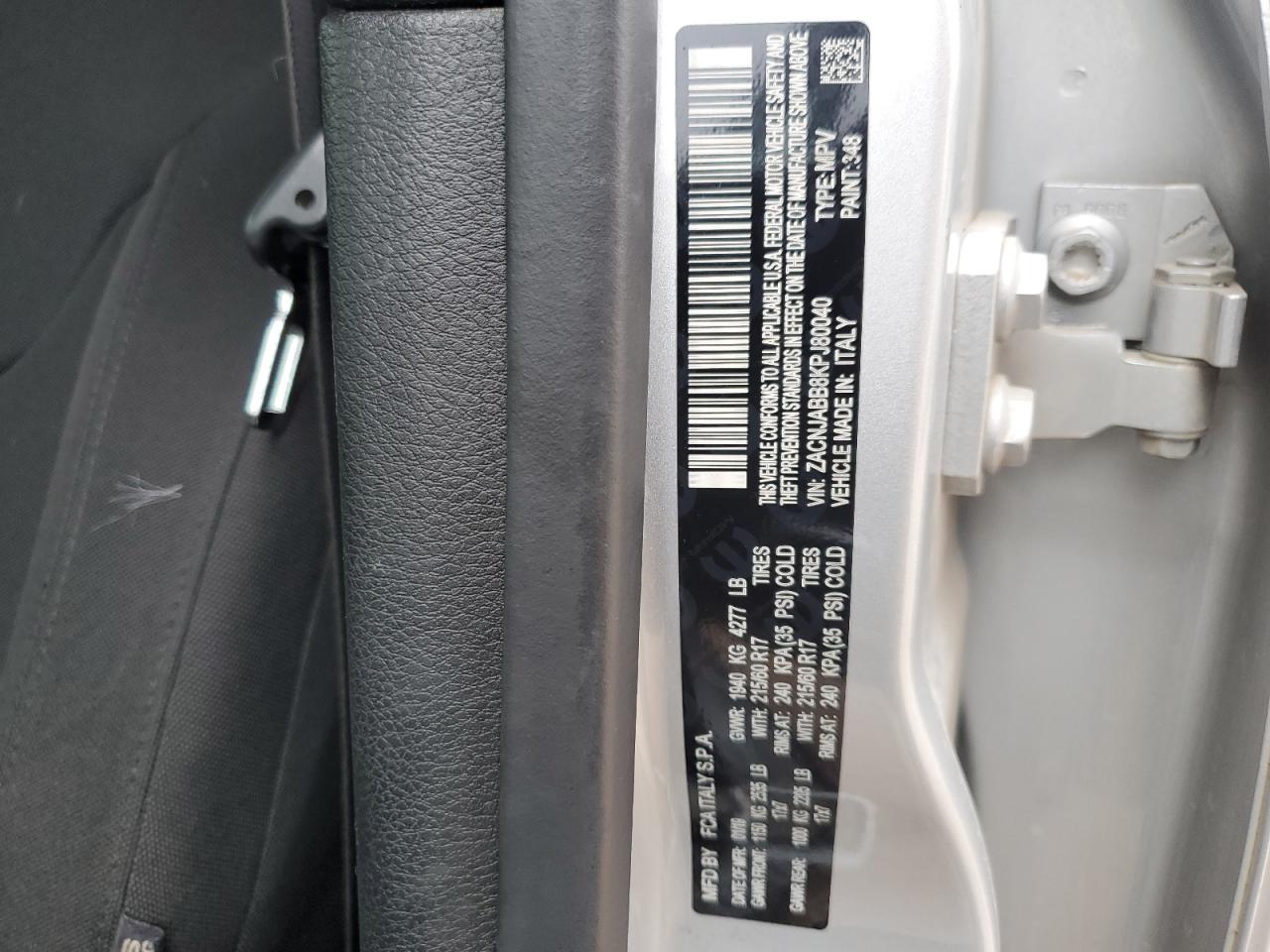 ZACNJABB8KPJ80040 2019 Jeep Renegade Latitude