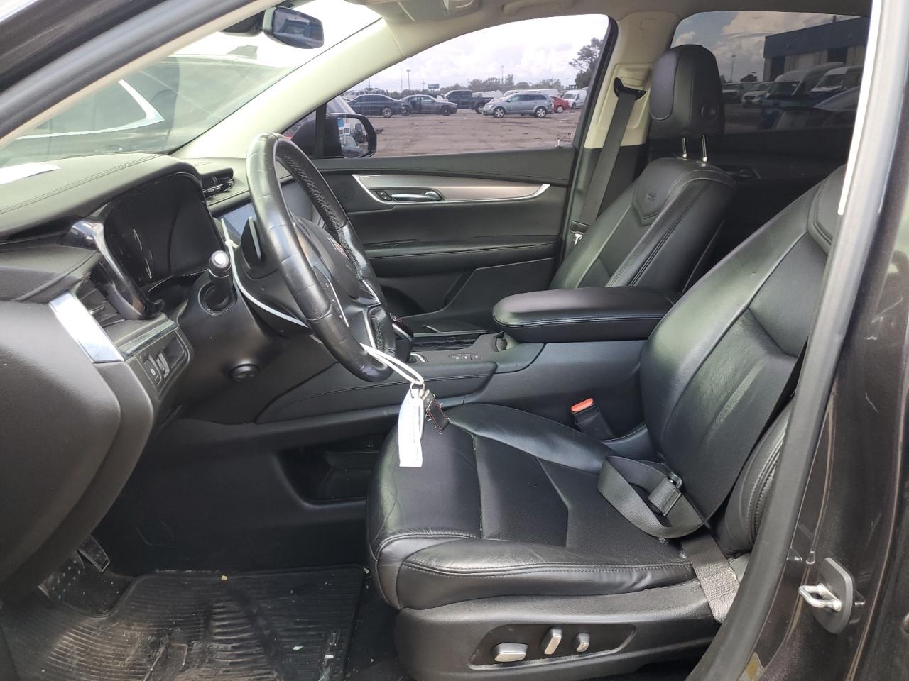 1GYKNDRS7KZ183752 2019 Cadillac Xt5 Luxury