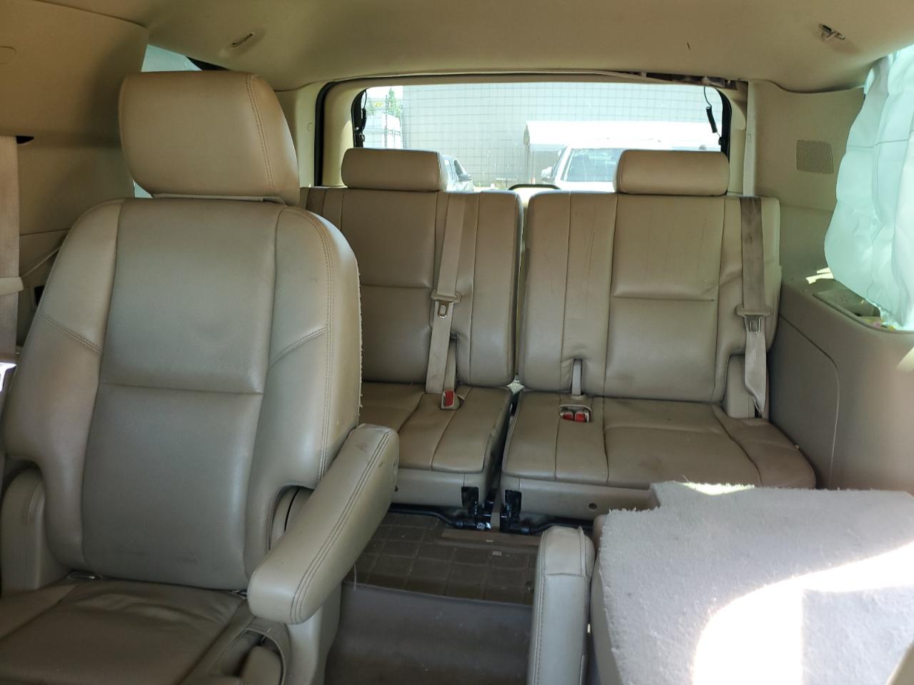 1GKS1EEF2BR213552 2011 GMC Yukon Denali