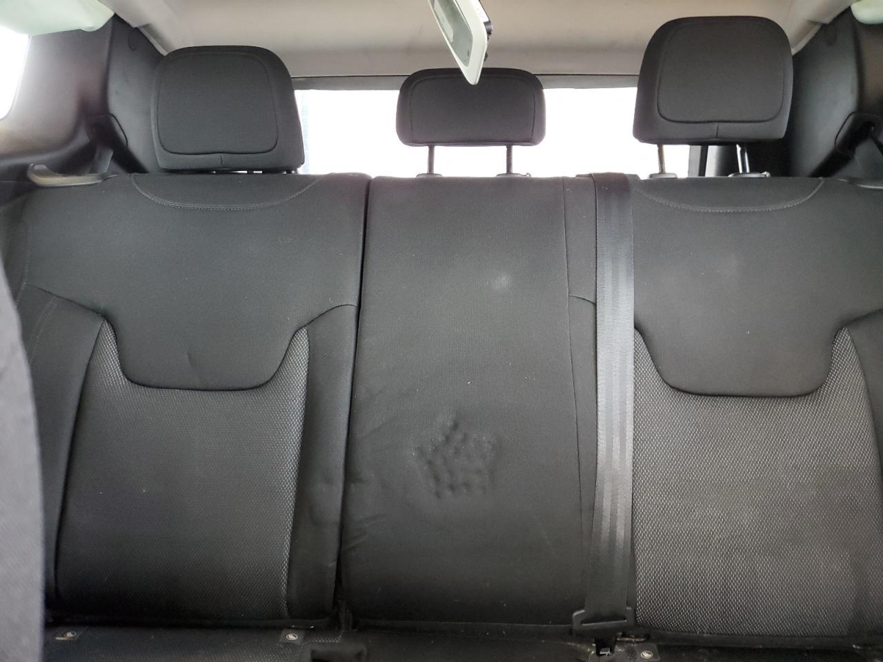 ZACNJAAB4KPK38386 2019 Jeep Renegade Sport