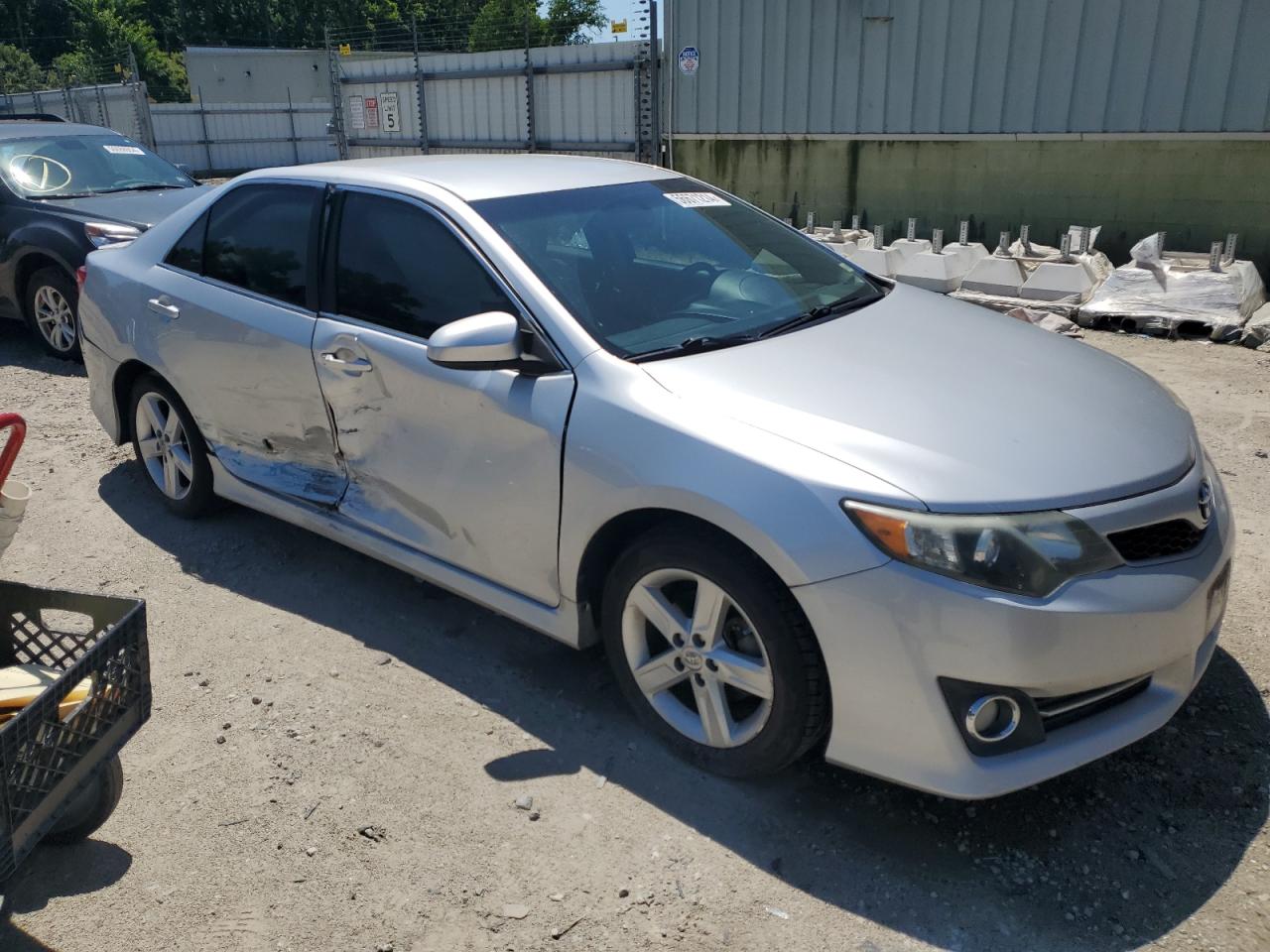 4T1BF1FK3EU407084 2014 Toyota Camry L