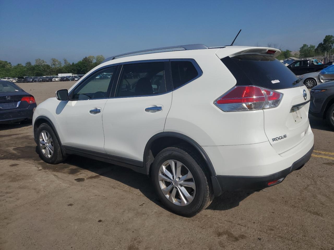 KNMAT2MV9FP574769 2015 Nissan Rogue S