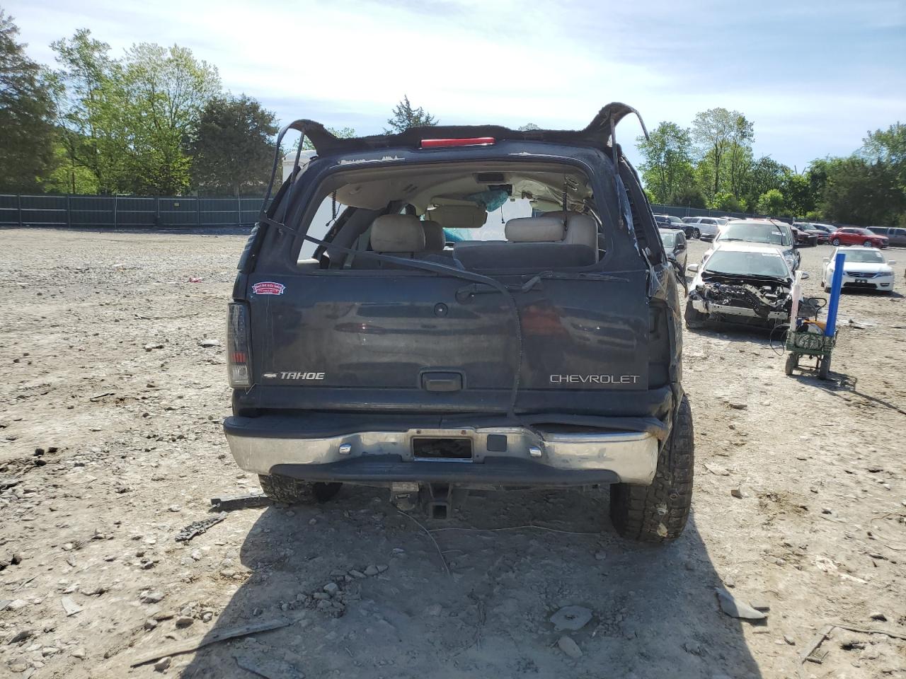 1GNEK13T01R164140 2001 Chevrolet Tahoe K1500