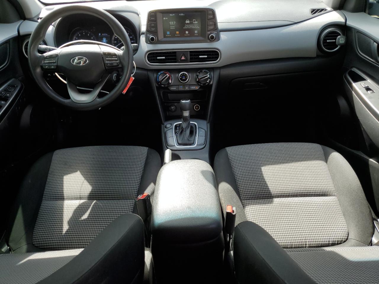 KM8K12AA4MU641431 2021 Hyundai Kona Se