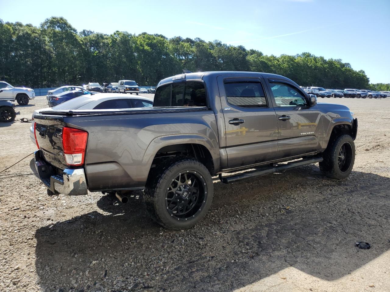 2016 Toyota Tacoma Double Cab vin: 5TFAZ5CN1GX002792