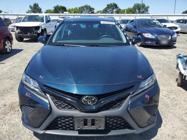 2018 Toyota Camry L/Le/Xle/Se/Xse VIN: 4T1B11HK9JU643793 Lot: 40744767