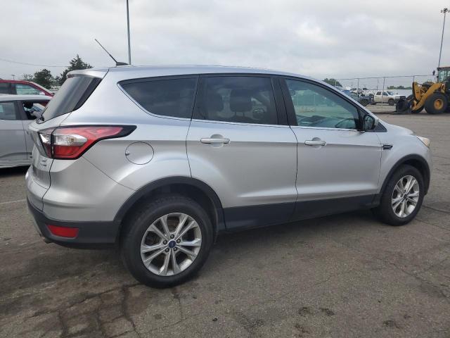 Vin: 1fmcu9gd2huc48572, lot: 56467504, ford escape se 20173