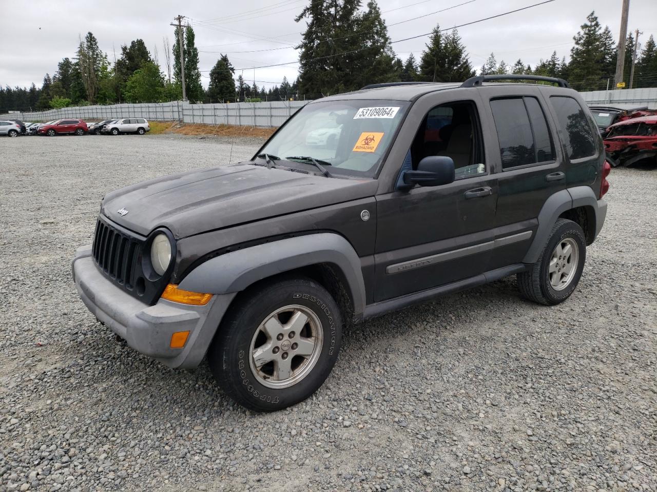 1J4GL48K15W640123 2005 Jeep Liberty Sport