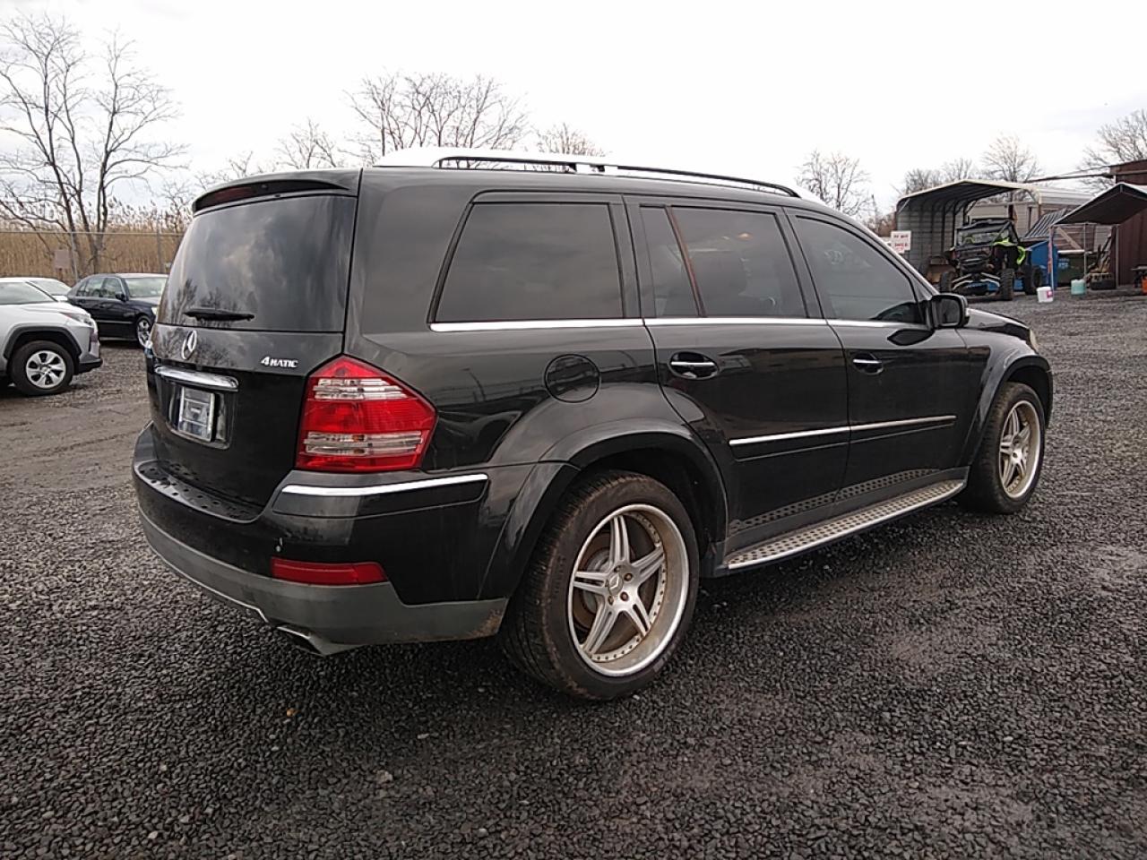 4JGBF86E38A378520 2008 Mercedes-Benz Gl 550 4Matic