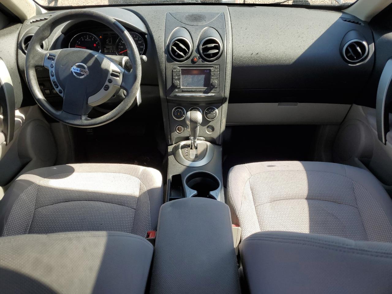 JN8AS5MT6BW565311 2011 Nissan Rogue S