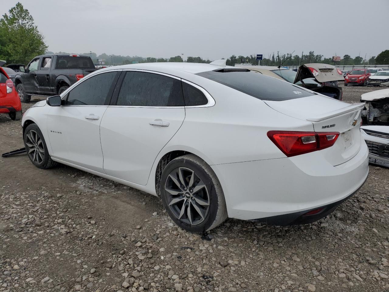 1G1ZD5ST1JF255974 2018 Chevrolet Malibu Lt