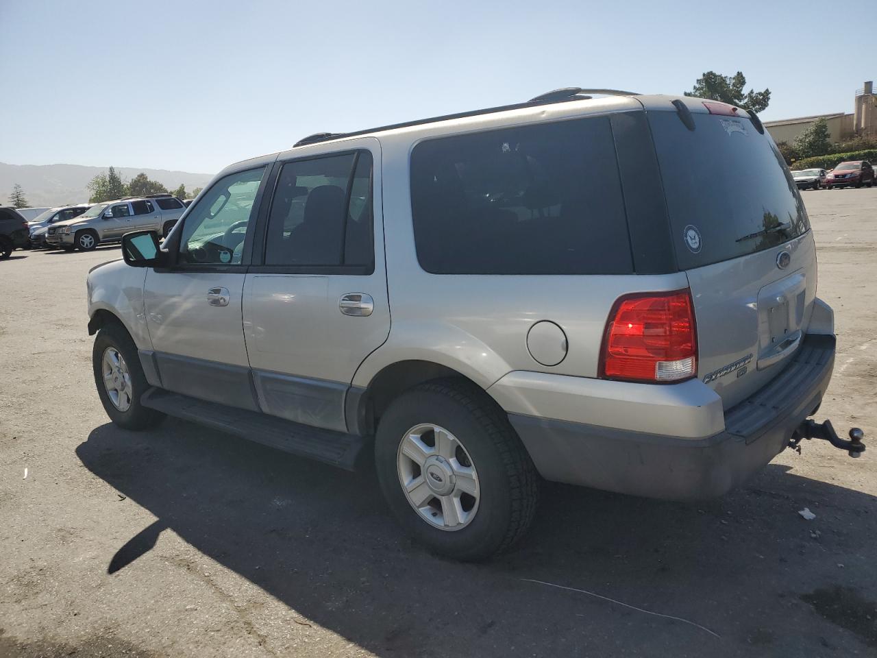 1FMRU15W34LB17621 2004 Ford Expedition Xlt