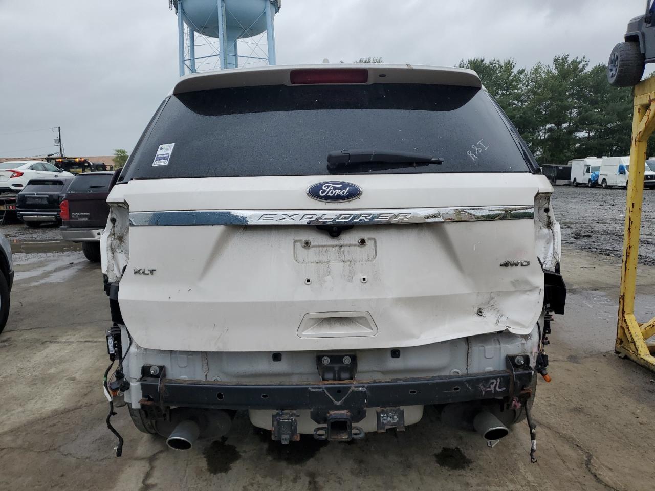 1FM5K8D81HGB36926 2017 Ford Explorer Xlt