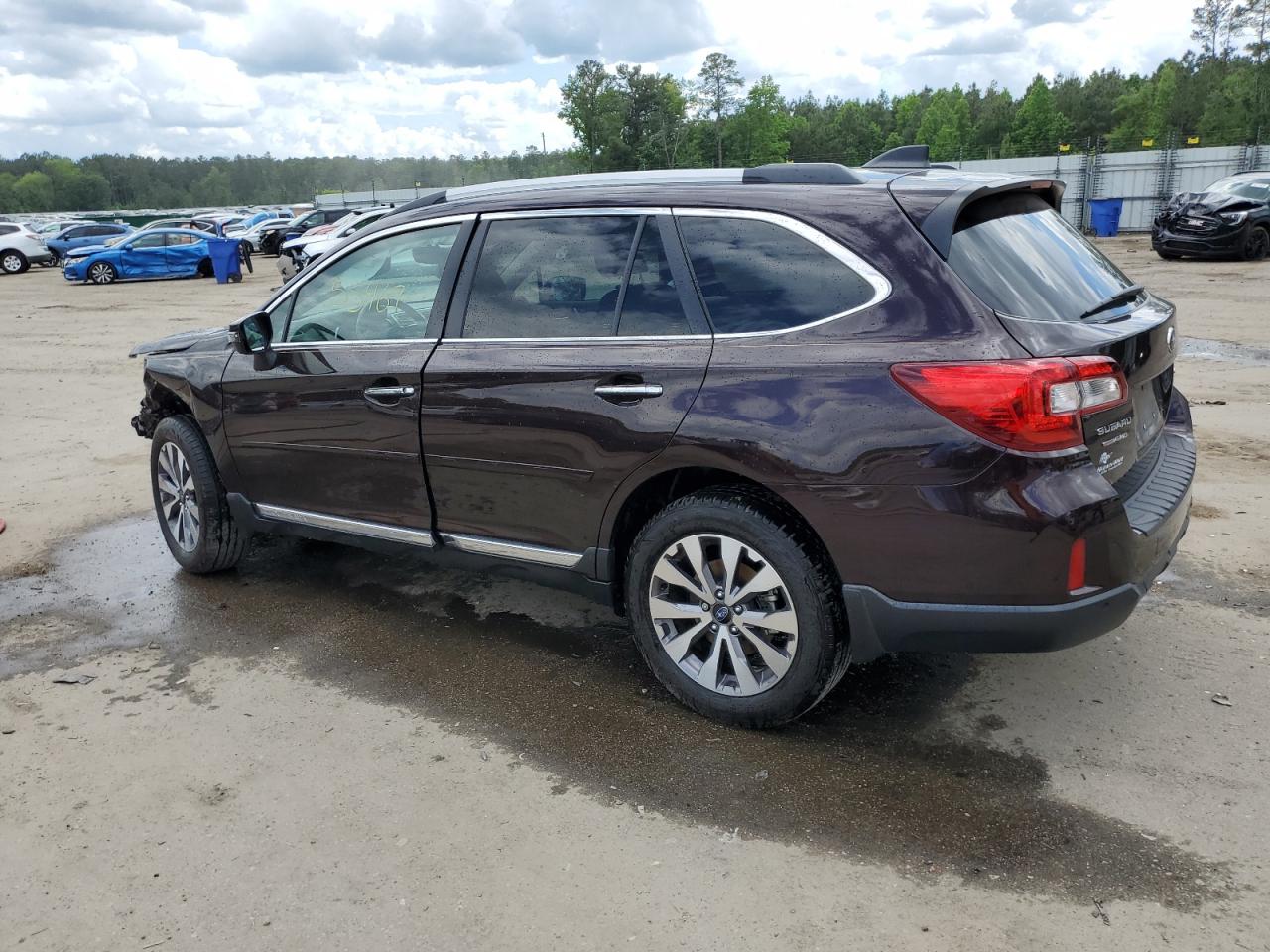 4S4BSATC4H3207477 2017 Subaru Outback Touring