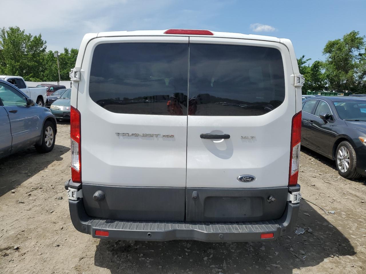 1FBZX2ZM0FKA92135 2015 Ford Transit T-350