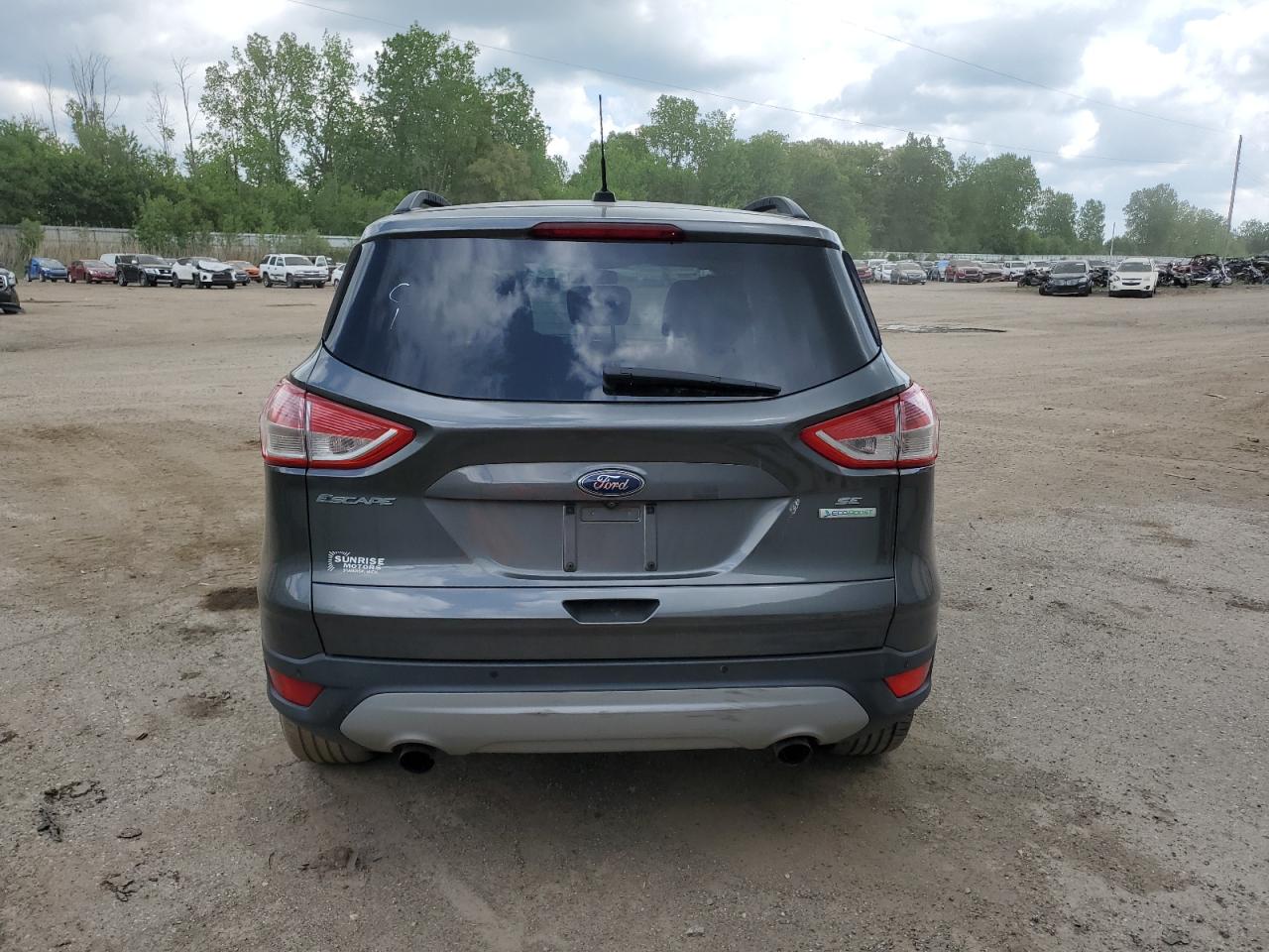 1FMCU0GX6FUB83146 2015 Ford Escape Se