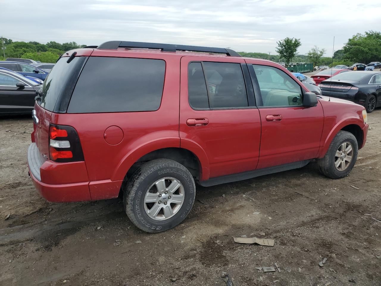 1FMEU7DE9AUA28104 2010 Ford Explorer Xlt