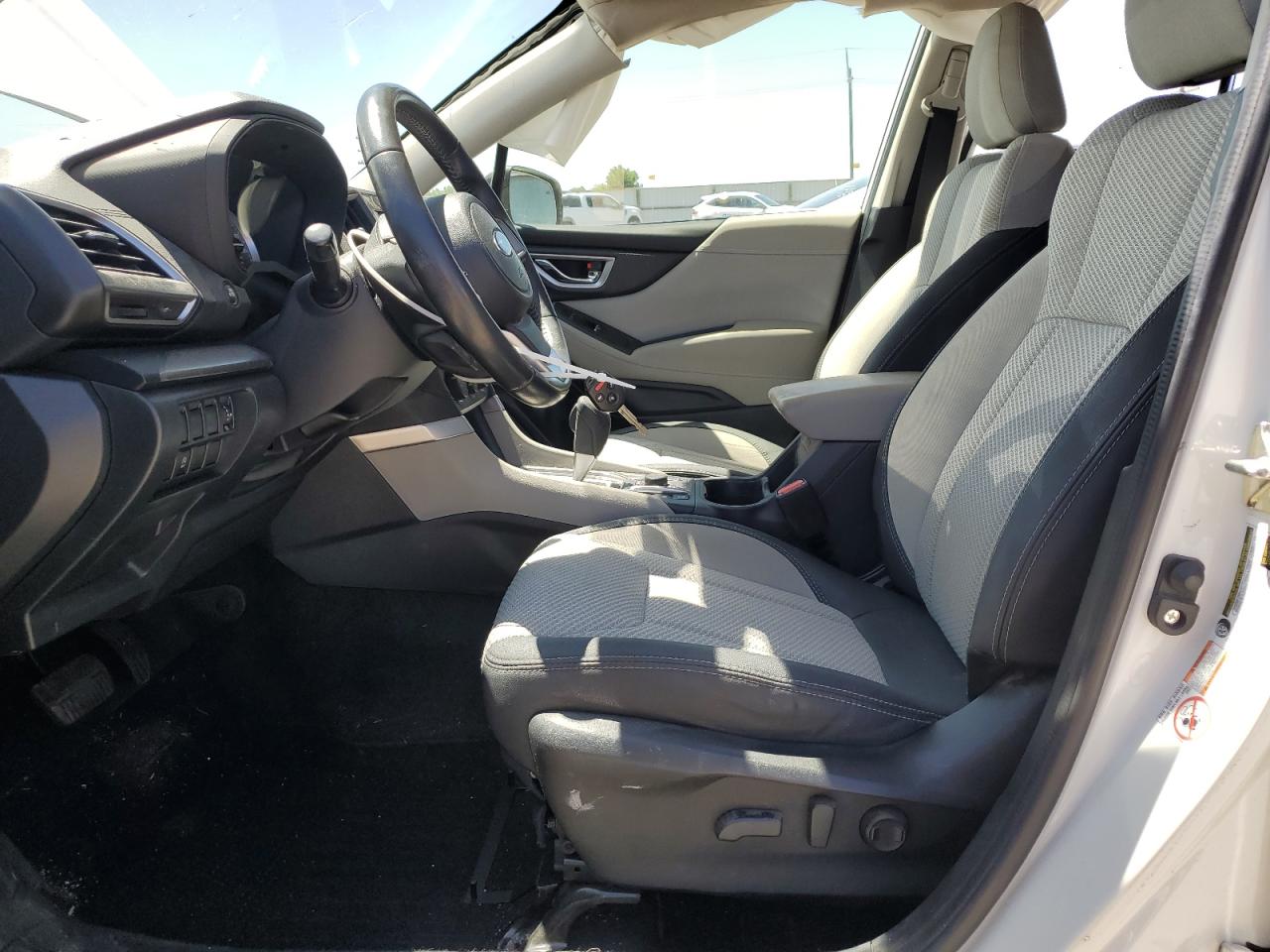 JF2SKAEC6KH417169 2019 Subaru Forester Premium