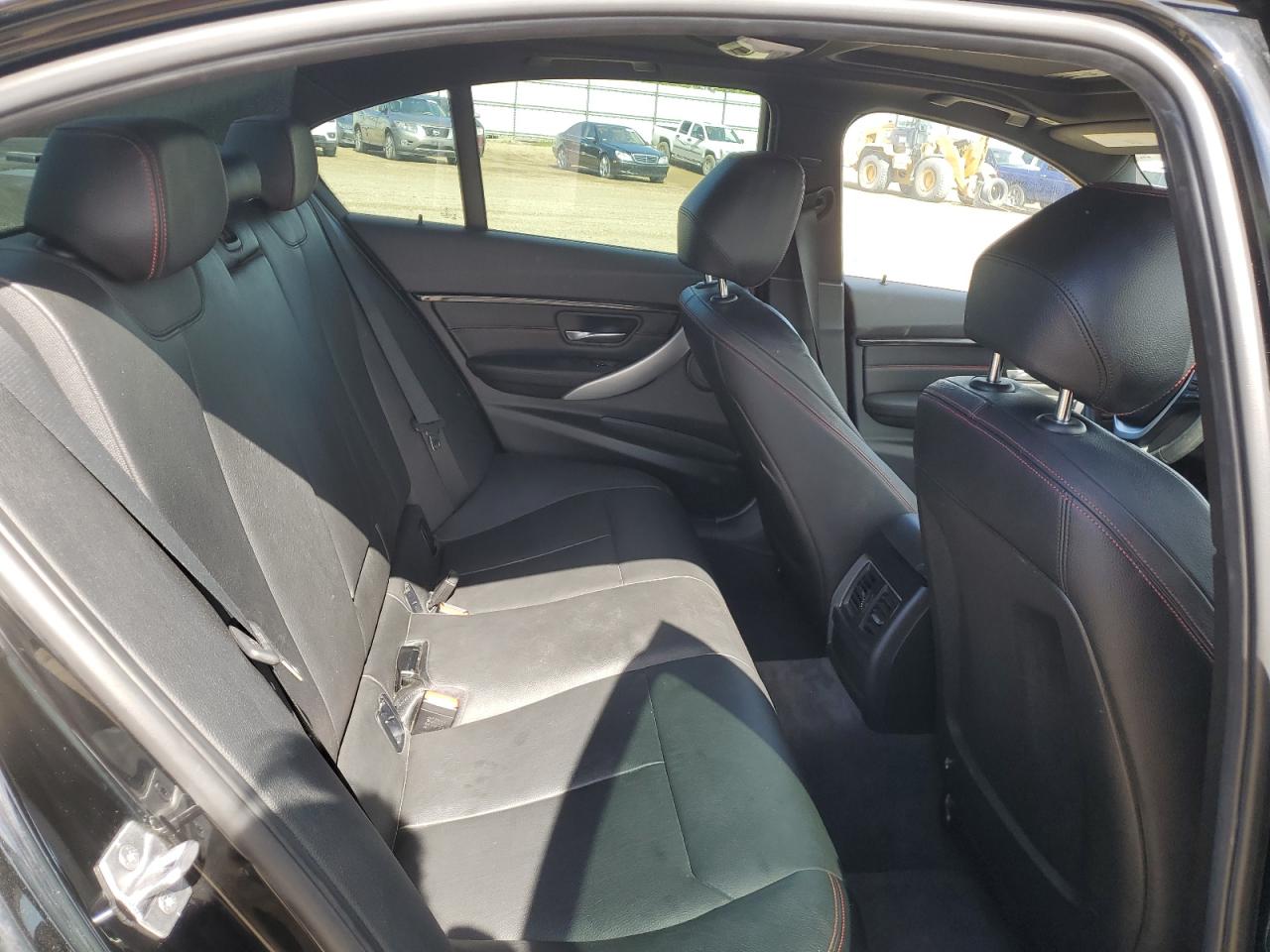 WBA8E3C52GK504820 2016 BMW 328 Xi Sulev