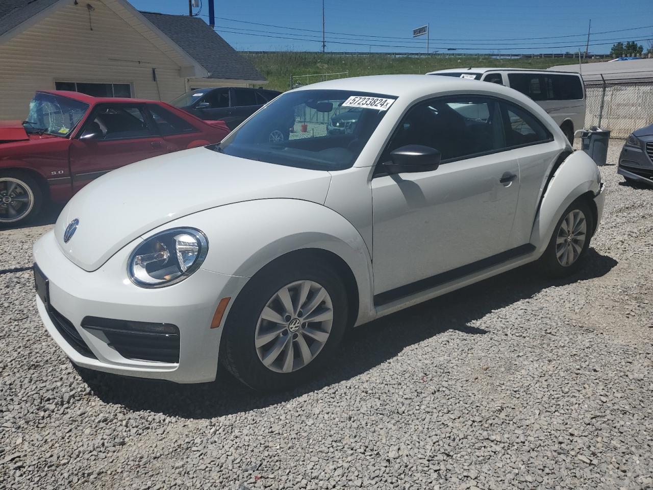 2017 Volkswagen Beetle 1.8T vin: 3VWF17AT9HM622496