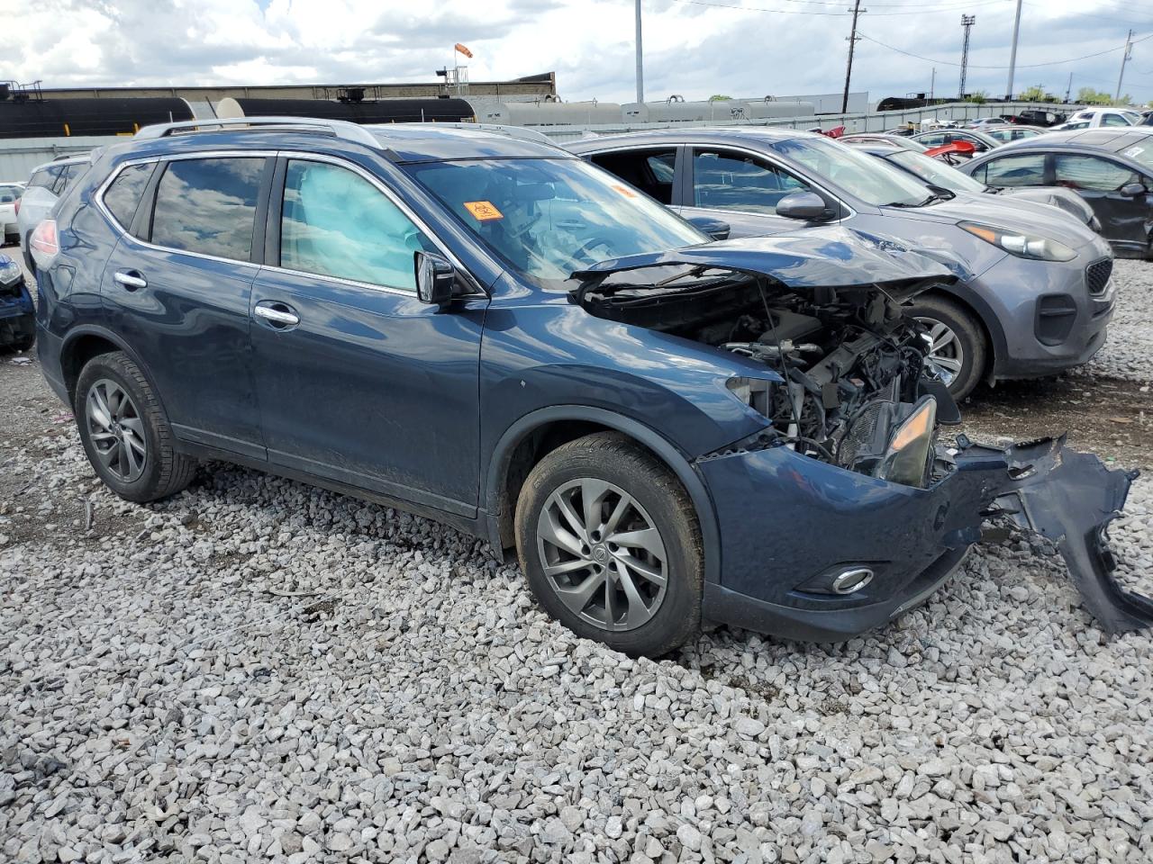 5N1AT2MV3FC915585 2015 Nissan Rogue S