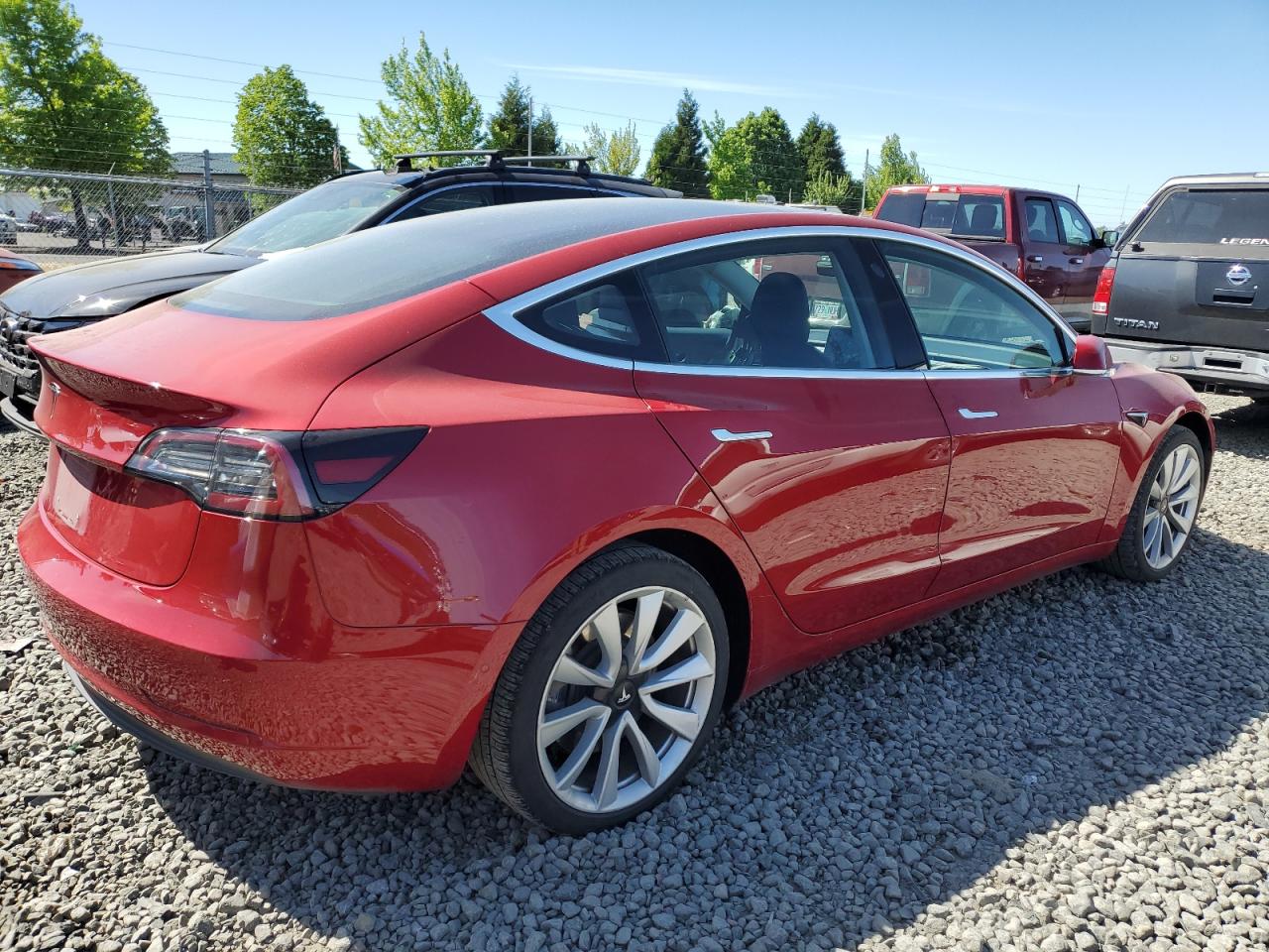 5YJ3E1EB8JF065664 2018 Tesla Model 3