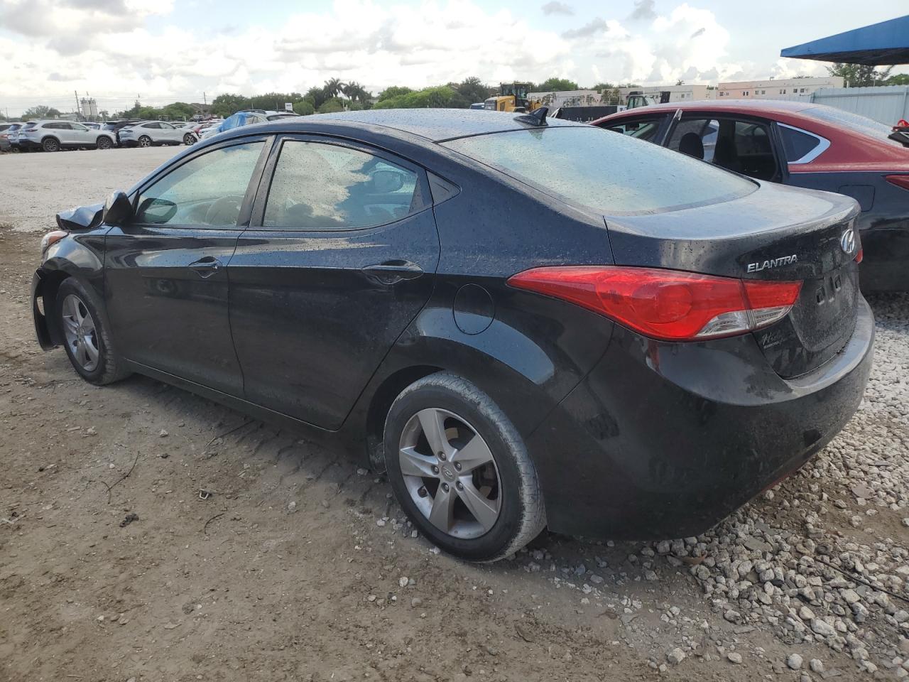 5NPDH4AE2DH353103 2013 Hyundai Elantra Gls