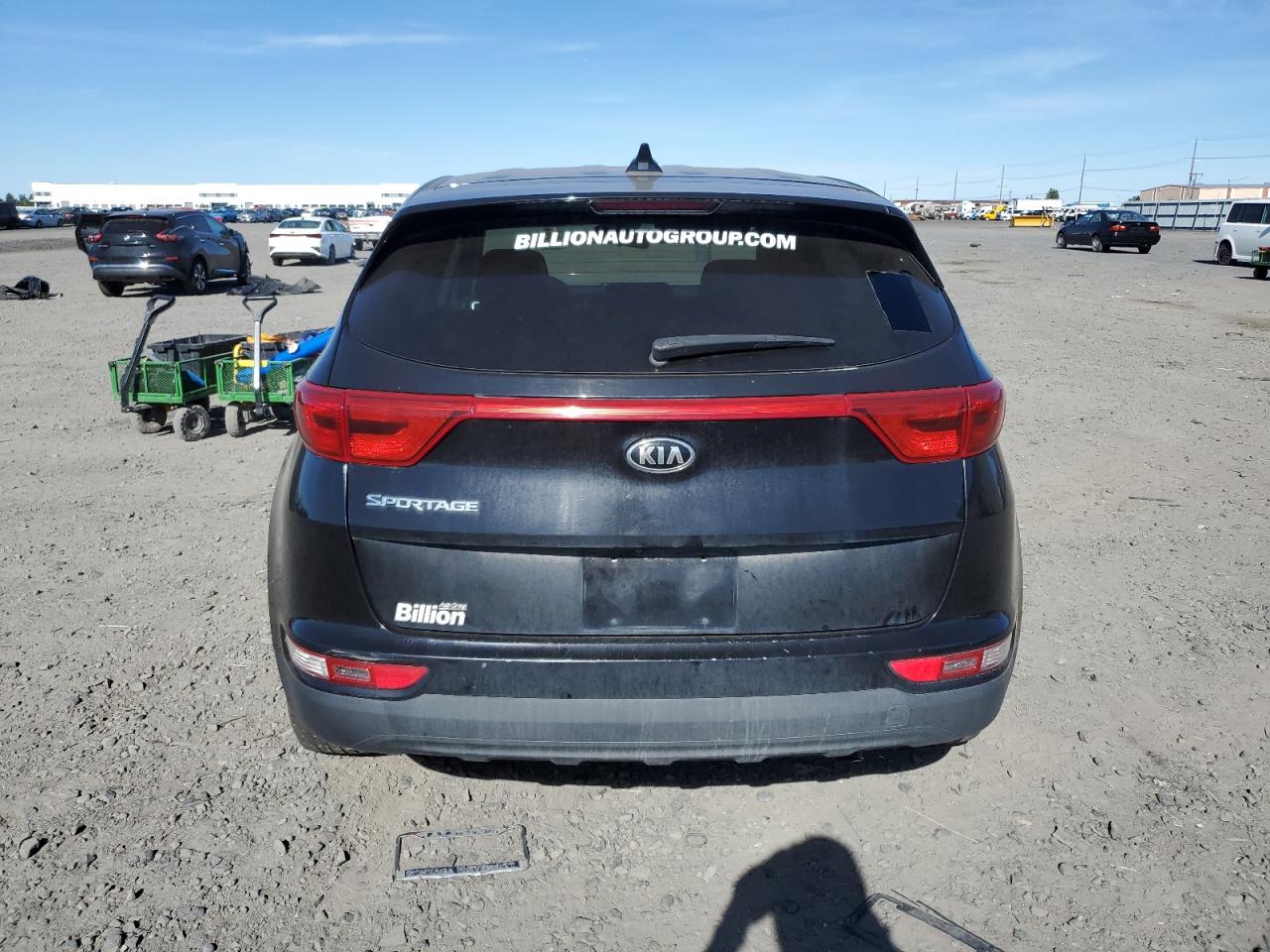 KNDPMCAC1H7235815 2017 Kia Sportage Lx