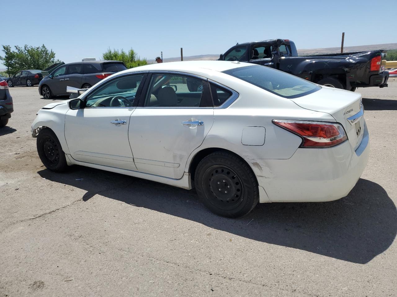 2014 Nissan Altima 2.5 vin: 1N4AL3AP5EN334243