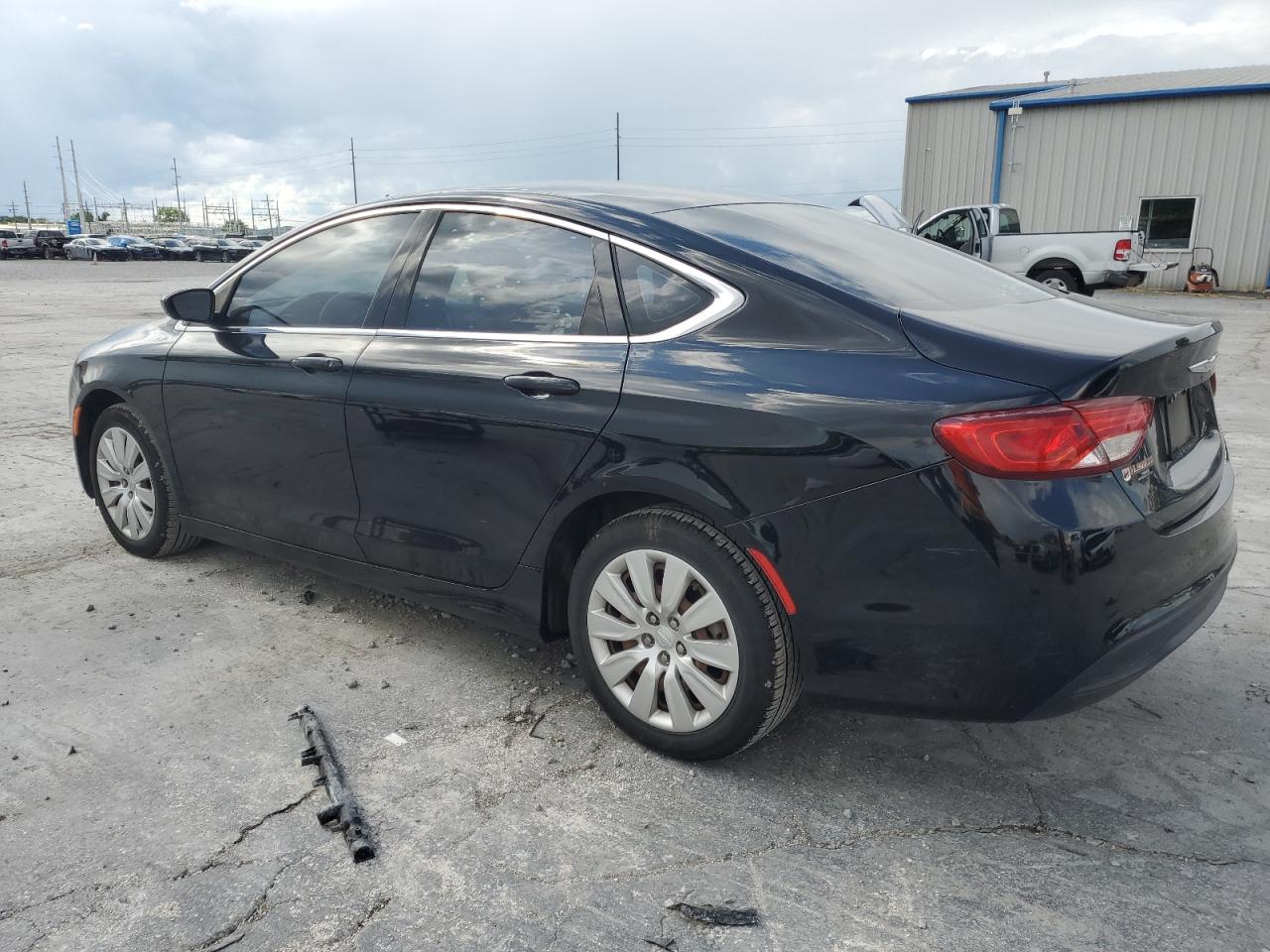 1C3CCCFB6GN124760 2016 Chrysler 200 Lx