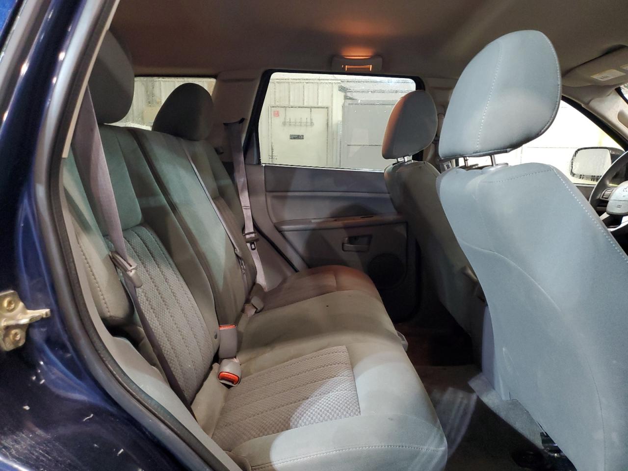 1J4GR48K45C715087 2005 Jeep Grand Cherokee Laredo