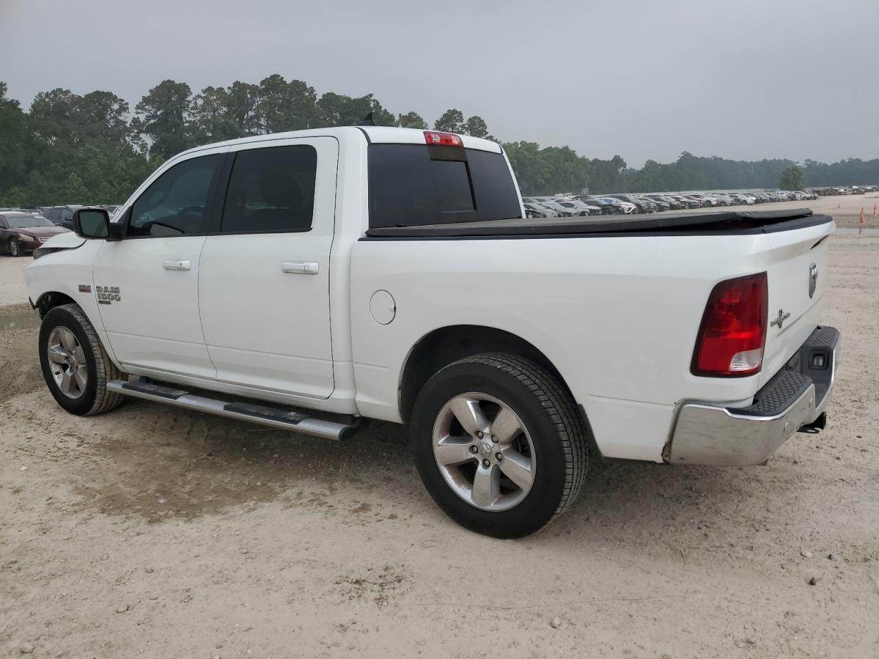 1C6RR6LT7KS539591 2019 Ram 1500 Classic Slt