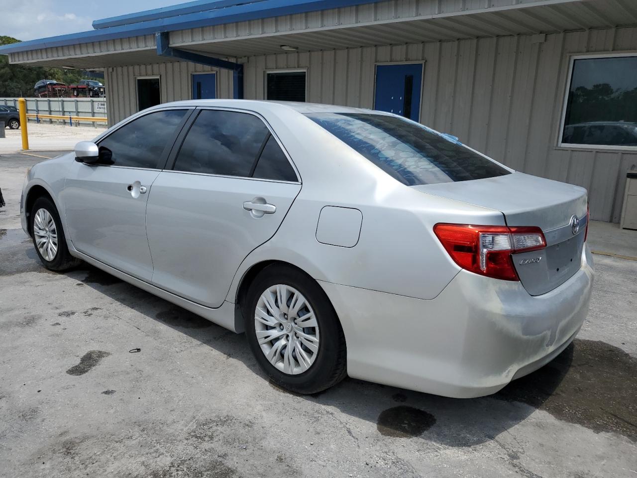 4T1BF1FK4DU712382 2013 Toyota Camry L