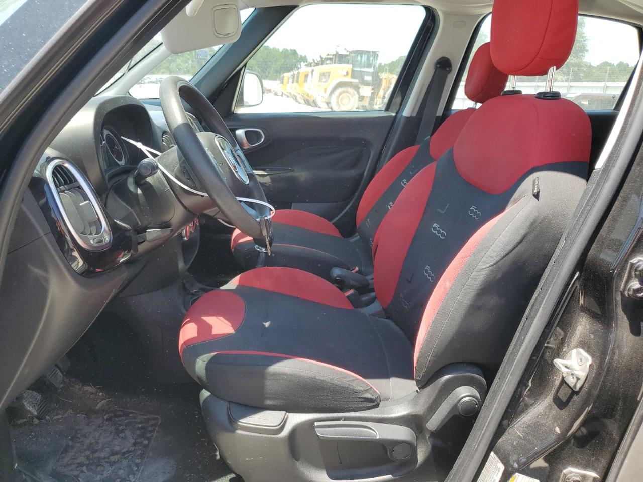 ZFBCFAAH2FZ032705 2015 Fiat 500L Pop