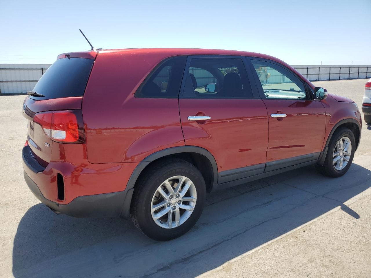 5XYKT3A6XFG618482 2015 Kia Sorento Lx