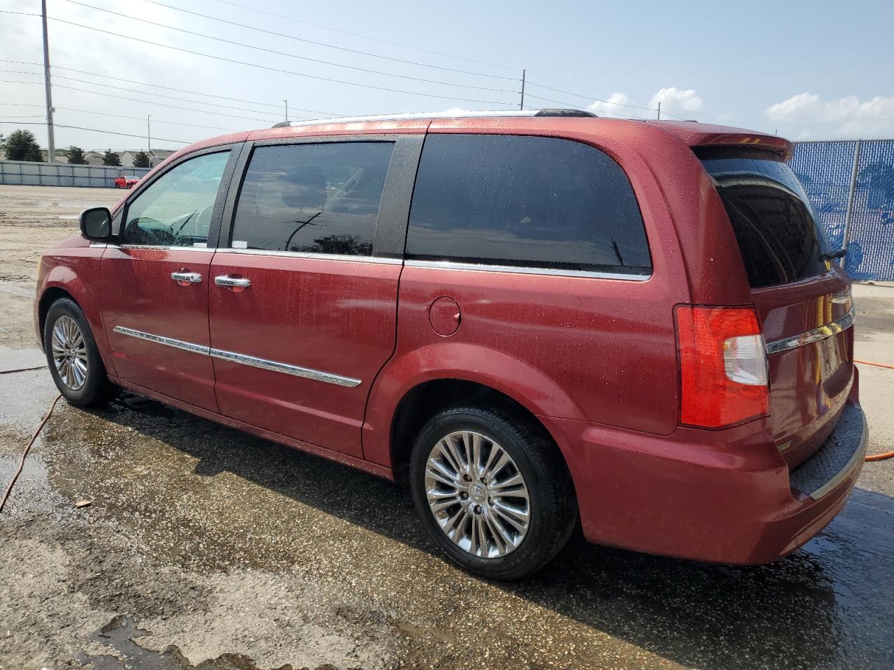 2A4RR6DGXBR621403 2011 Chrysler Town & Country Limited