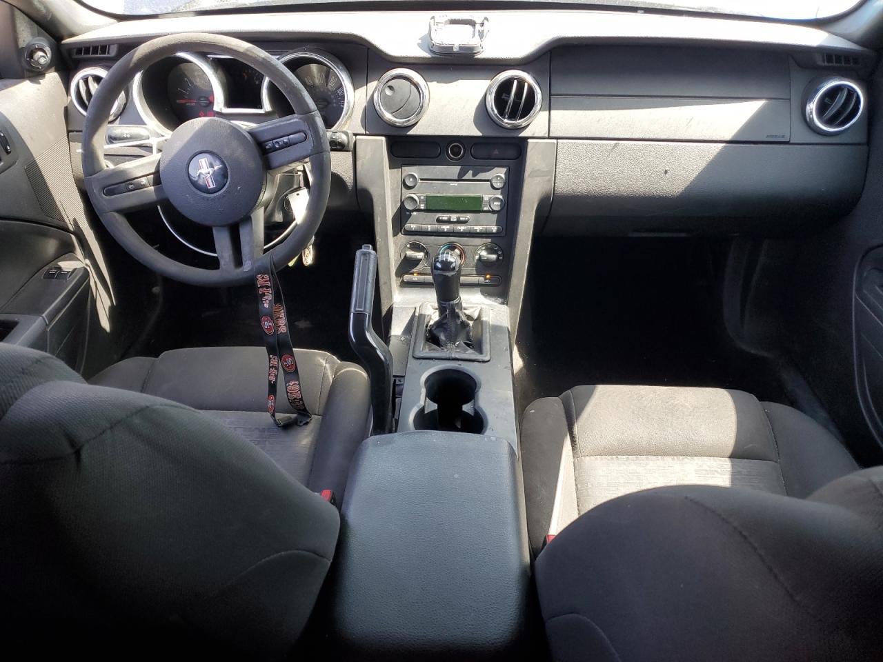 1ZVFT80N275198988 2007 Ford Mustang