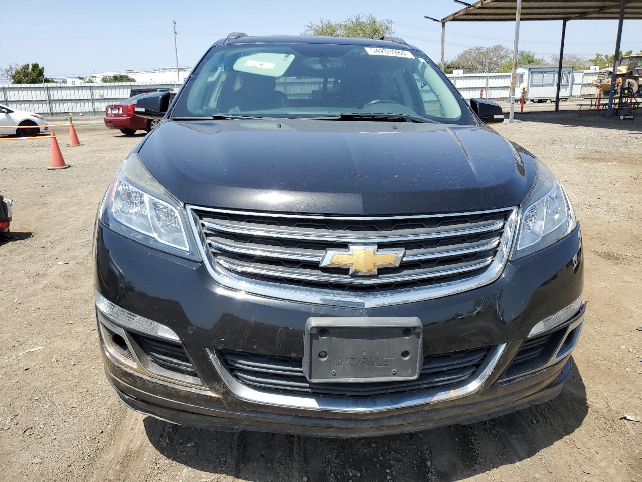 1GNKRHKD4GJ286217 2016 Chevrolet Traverse Lt