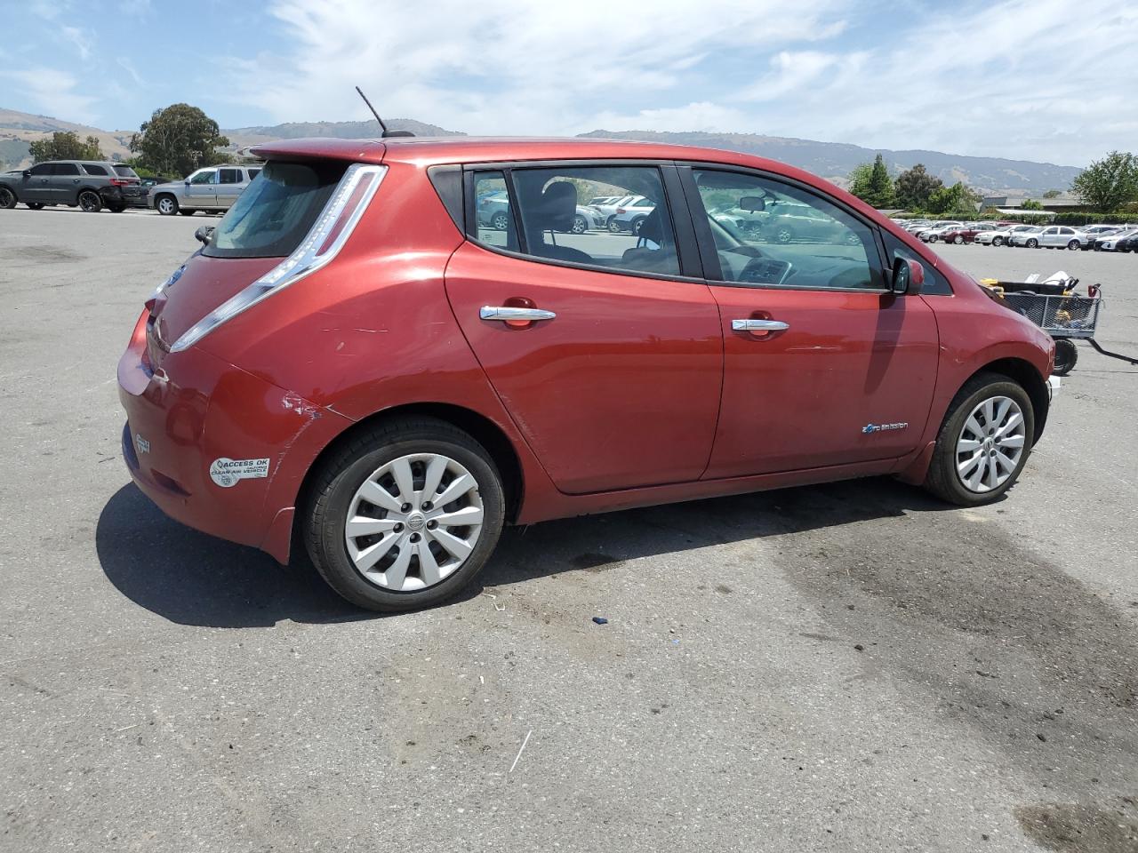 1N4AZ0CP7FC304054 2015 Nissan Leaf S