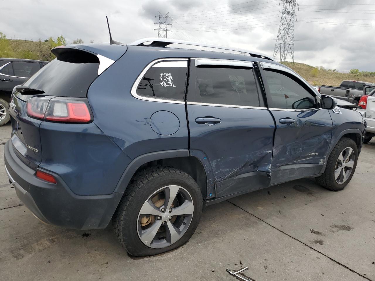 1C4PJMDN3KD464551 2019 Jeep Cherokee Limited