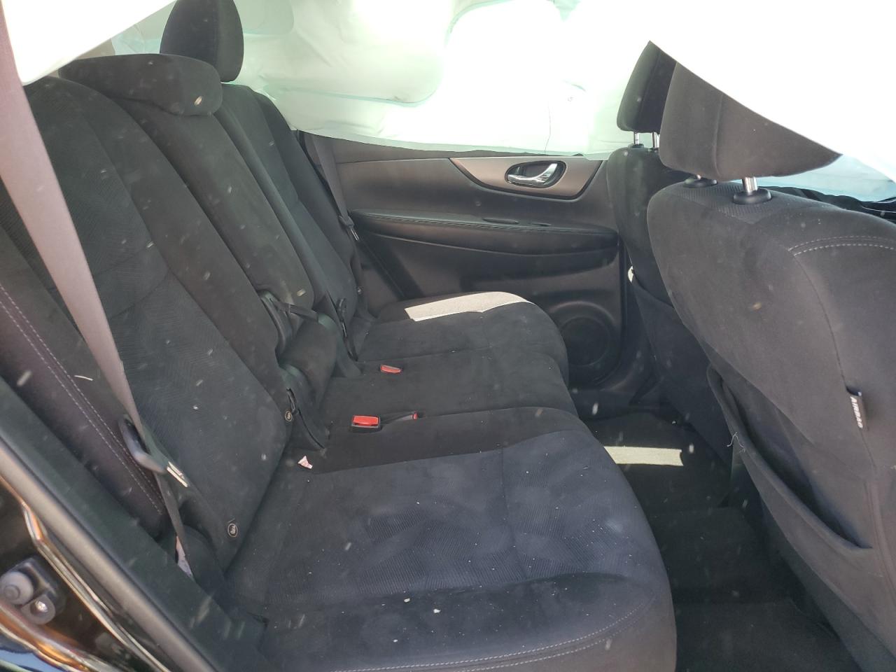 KNMAT2MT7FP575885 2015 Nissan Rogue S