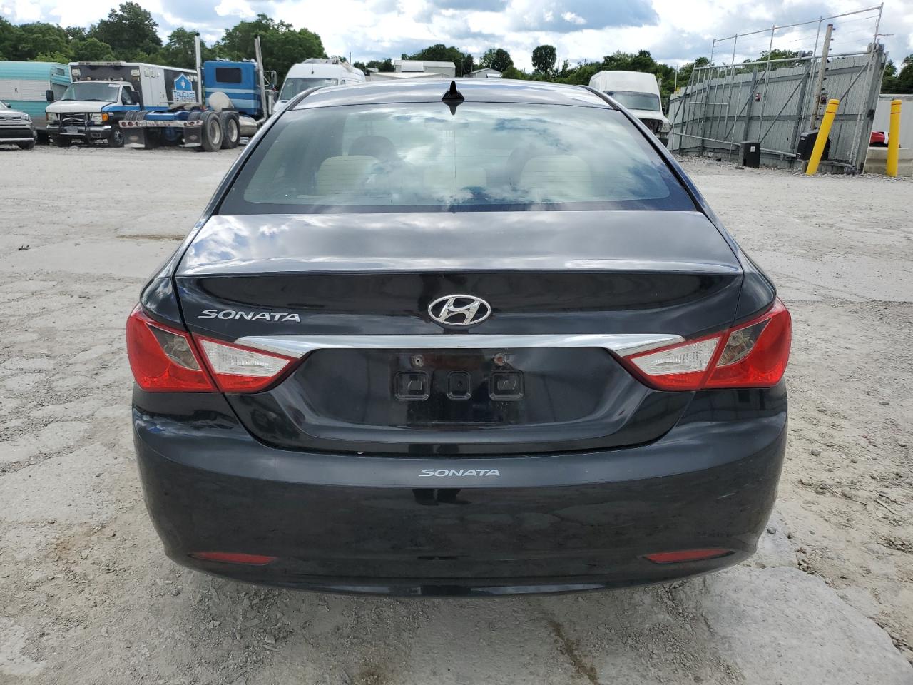 5NPEB4AC2DH810500 2013 Hyundai Sonata Gls